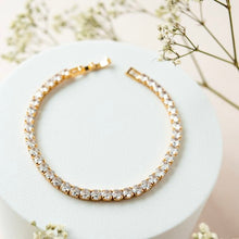 Load image into Gallery viewer, Bracelet - rhinestone chain
