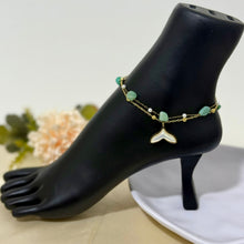 Load image into Gallery viewer, Anklet - stainless steel green stones
