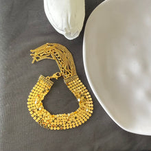 Load image into Gallery viewer, Bracelet - Gold trend wide chain
