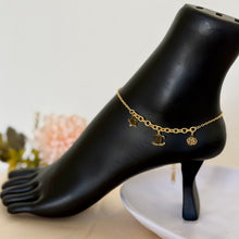 Load image into Gallery viewer, Anklet - stainless steel gold different shapes
