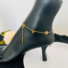 Load image into Gallery viewer, Anklet - stainless steel gold love letters
