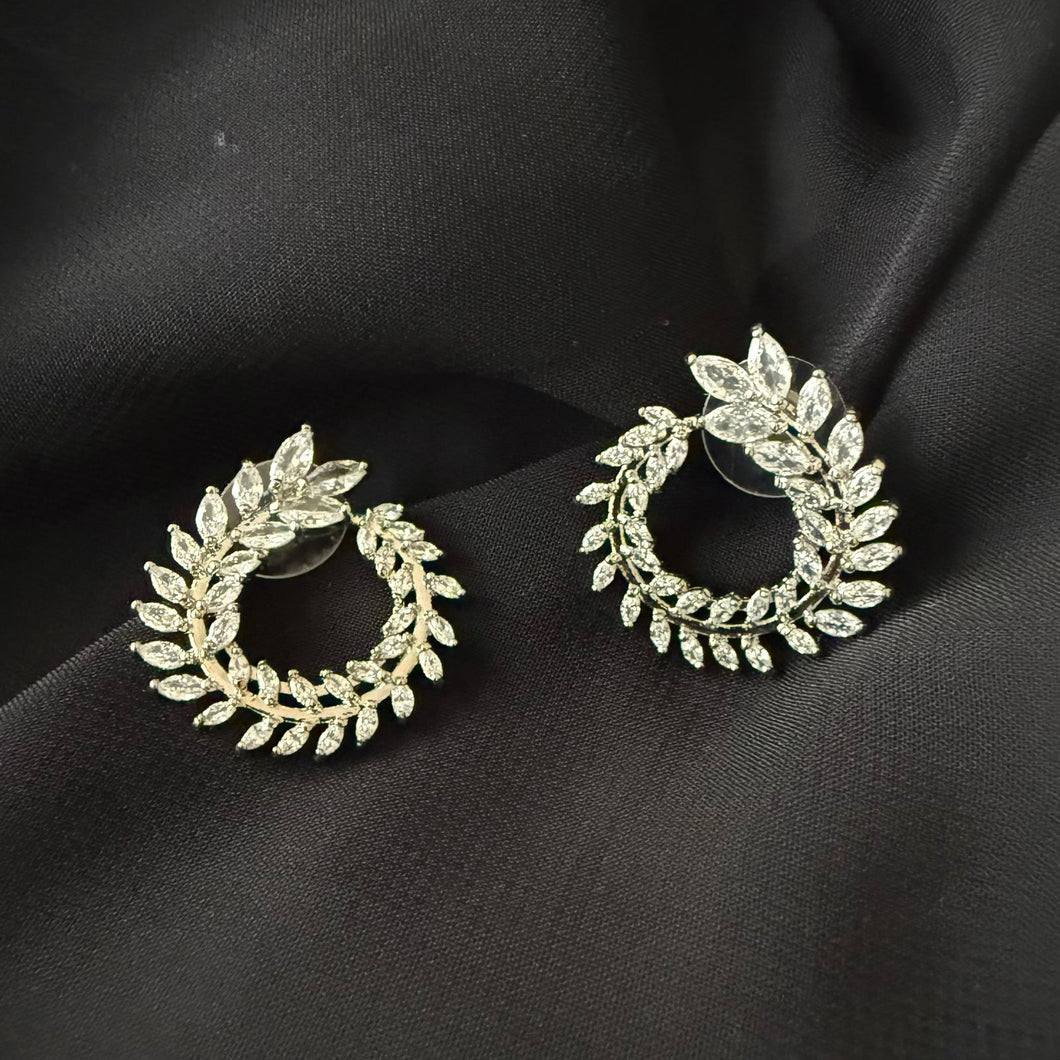 Earring - Simple zircon leaves trendy circle