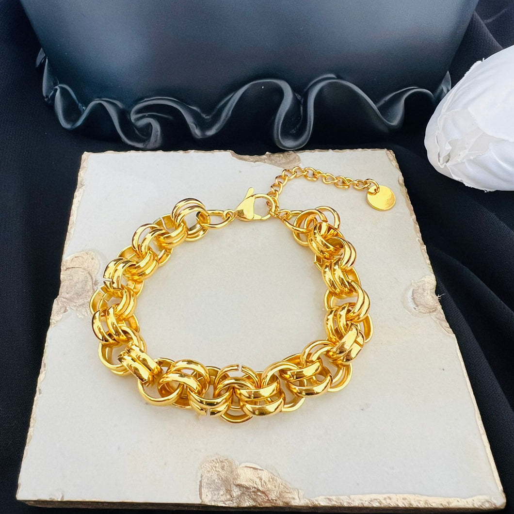 Bracelet - Stainless steel chain gold shape