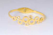 Load image into Gallery viewer, Stainless steel- bracelet gold and zircon circles
