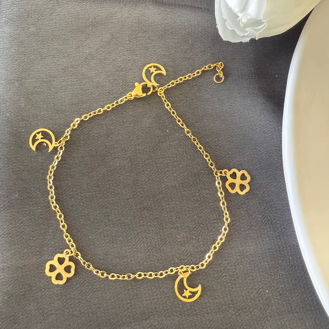 Bracelet - Stainless steel gold crescent and flowers