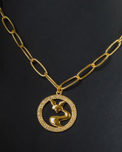 Load image into Gallery viewer, Necklace - Gold cat with Zircon stones circle
