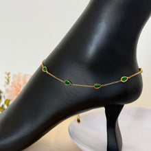 Load image into Gallery viewer, Anklet - stainless steel green stones
