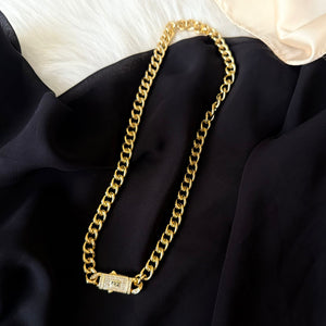 Necklace - Gold trend chain luxury shape