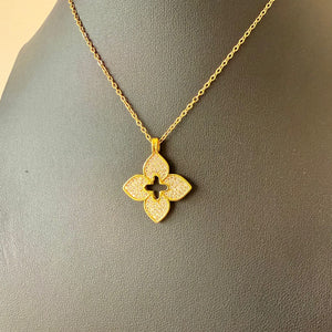 Necklace - Stainless steel white zircon flower