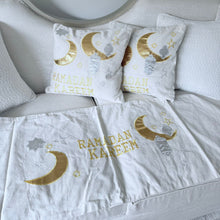 Load image into Gallery viewer, Two pillow case and runner gold Ramadan Kareem
