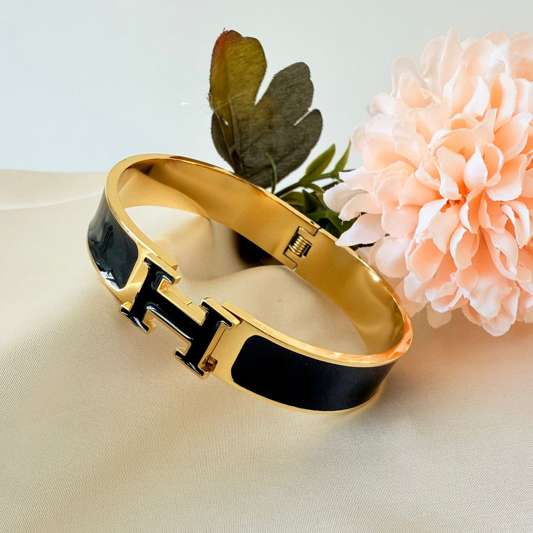 Stainless steel- bracelet black-gold H bangle