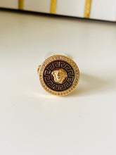 Load image into Gallery viewer, Ring size 7/9 - circle lion black
